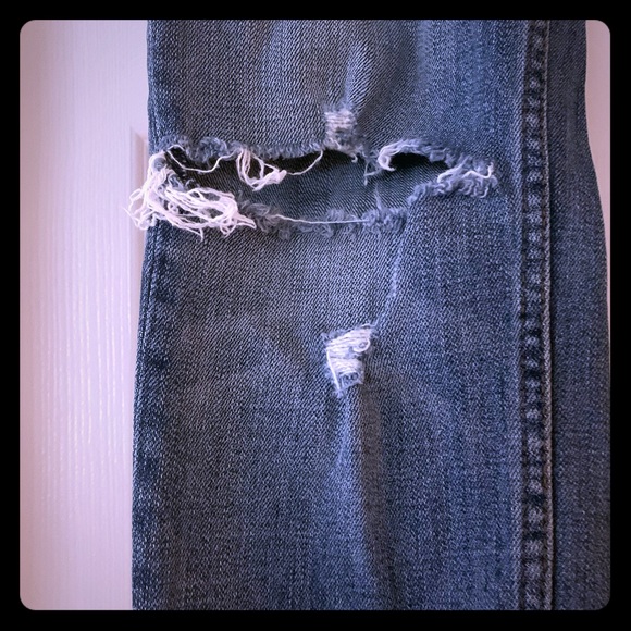 Vigoss jeans. Ripped knees - Picture 4 of 4